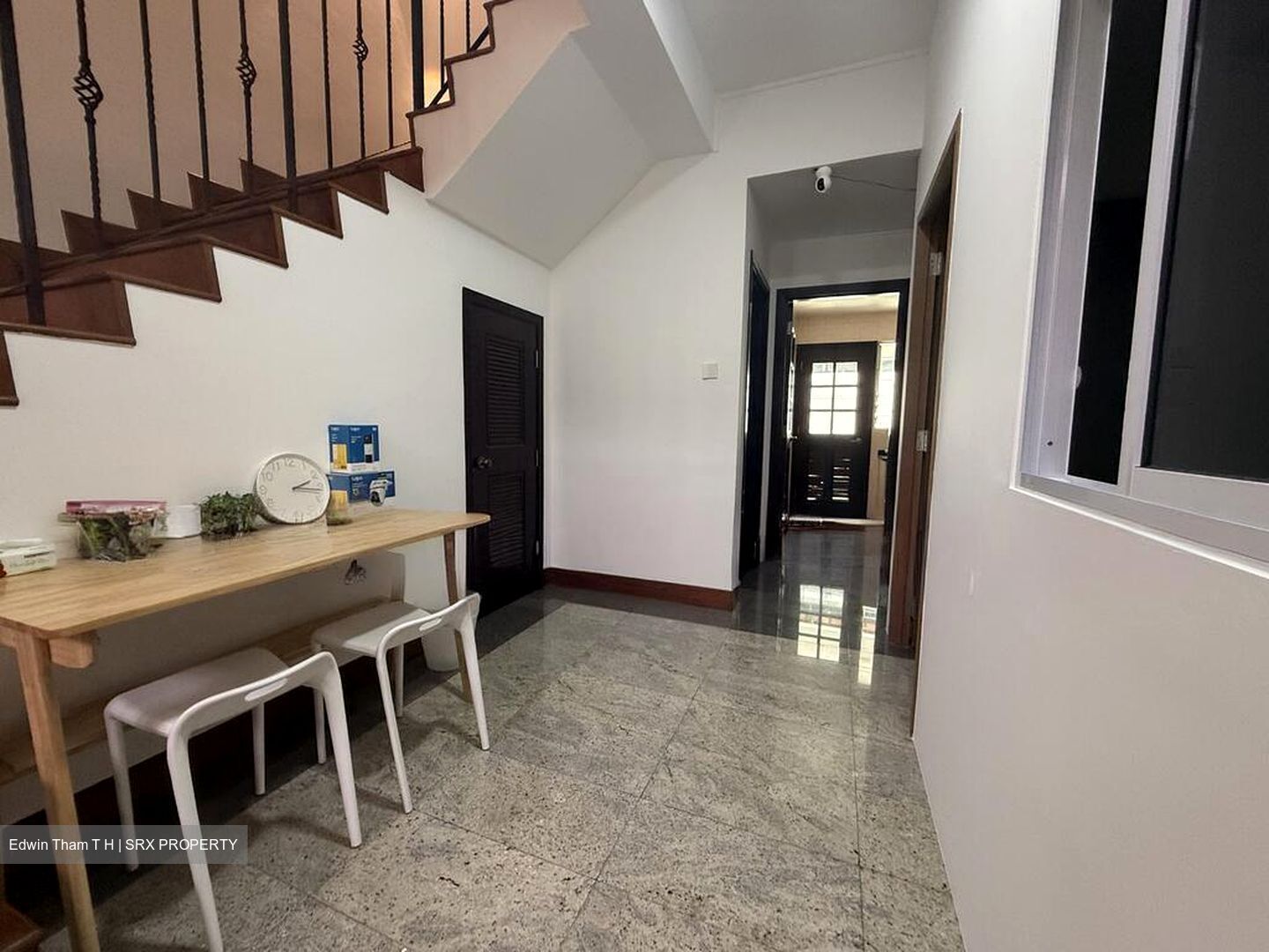 Westville (D22), Terrace #514563791